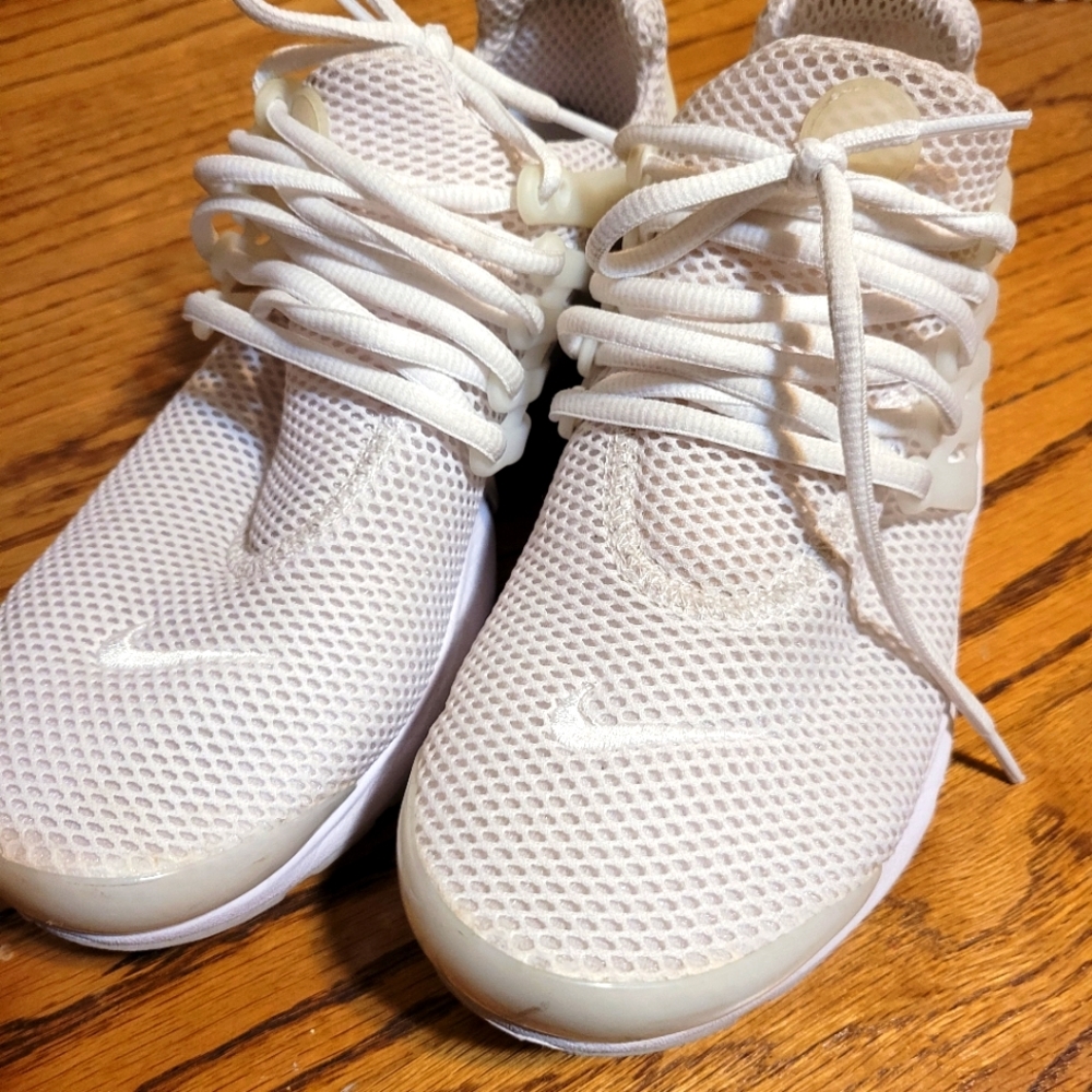 Nike Prestos